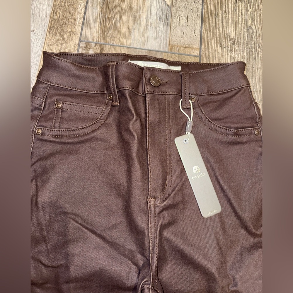 Tractr Brown Coated Jeans NWT Size 25 - Picture 3 of 9